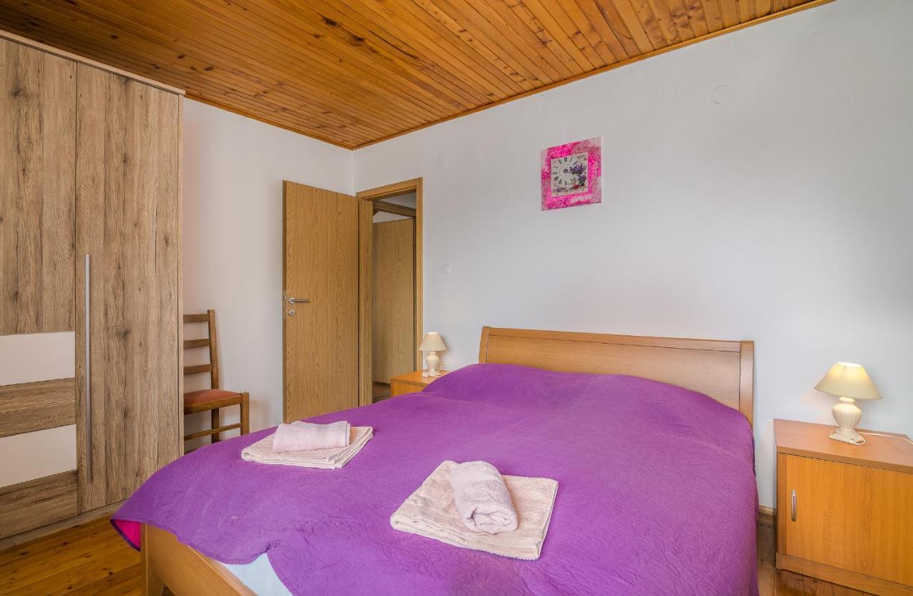 Apartmani M Baška Exterior foto