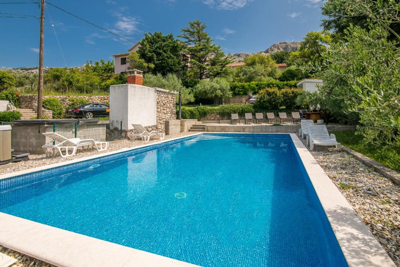 Apartmani M Baška Exterior foto